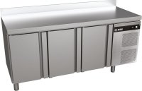 Kühltisch Classic KT 3300 mit Aufkantung